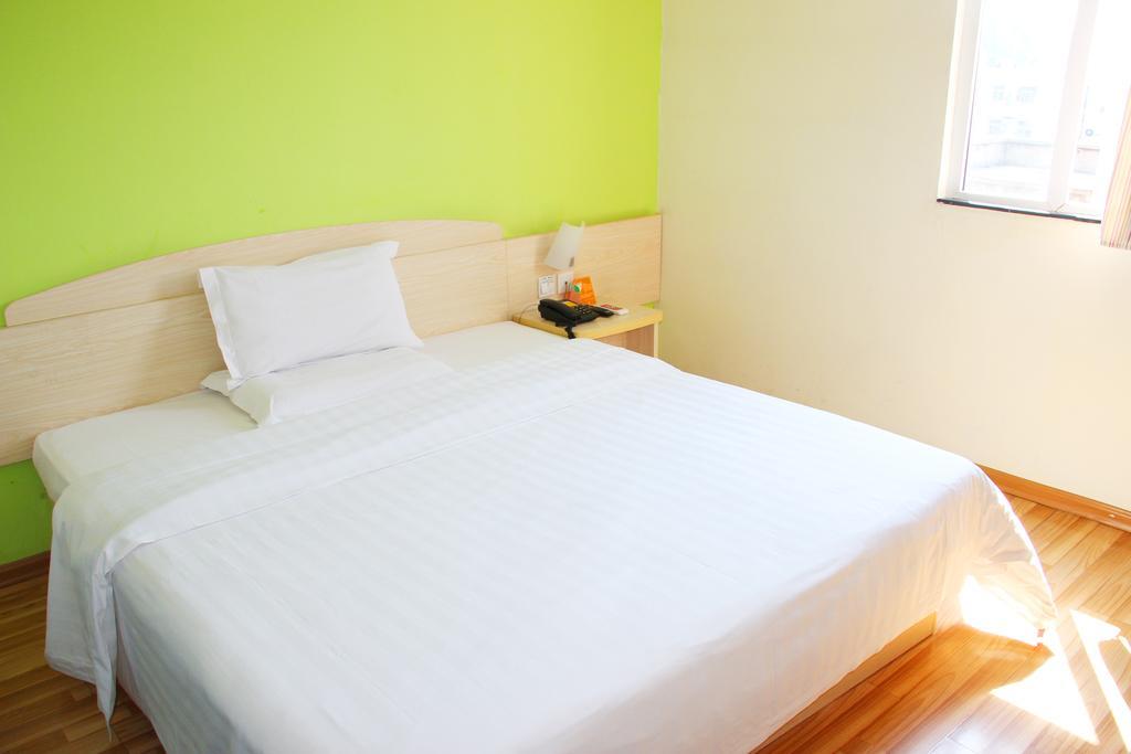 7Days Inn Guiyang Sha Chong South Road Exterior photo